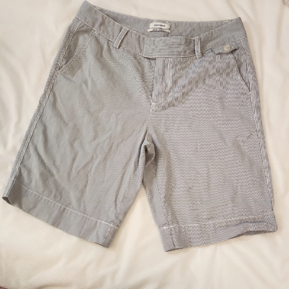 Womans Gray Blue Striped Shorts